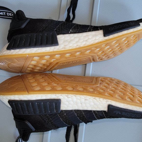 Adidas NMD R1 Core Black/ Core Black Men's size 7.5 - Picture 8 of 12